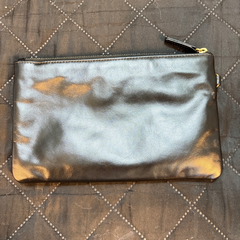 Chanel 22 中號 黑色金扣-15