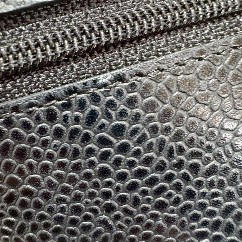 CHANEL WOC 黑金荔枝牛皮菱格紋-11