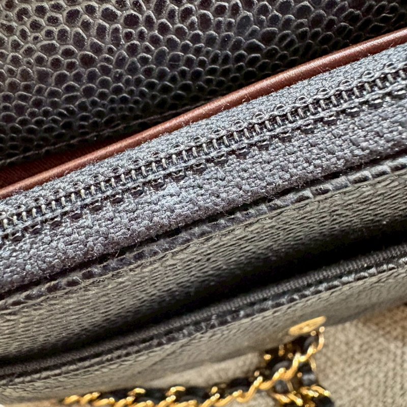 CHANEL WOC 黑金荔枝牛皮菱格紋-14