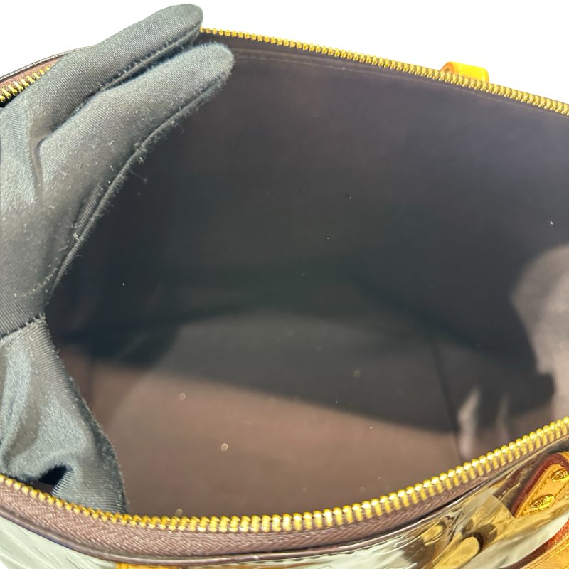 Used LOUIS VUITTON BELLEVUE Shoulder Bag Deep Red GHW-7