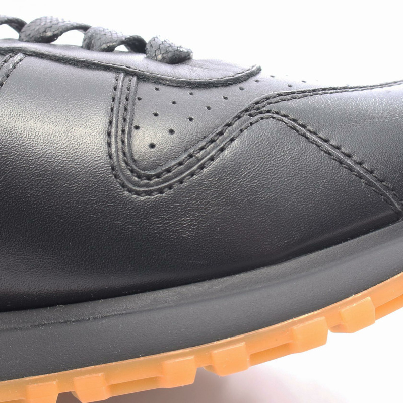 路易威登 x Supreme Runaway 聯名運動鞋，黑色真皮，二手男款 7 碼-7