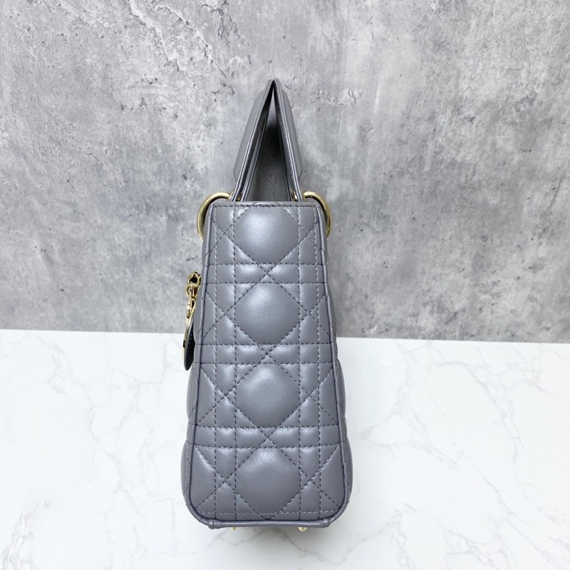 DIOR/迪奧 Lady Dior My ABCDior 灰色羊皮藤格紋四格戴妃包手袋  尺寸：20*17*8  閒置新-3