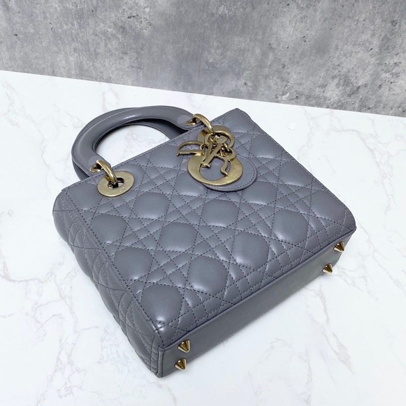 DIOR/迪奧 Lady Dior My ABCDior 灰色羊皮藤格紋四格戴妃包手袋  尺寸：20*17*8  閒置新-5