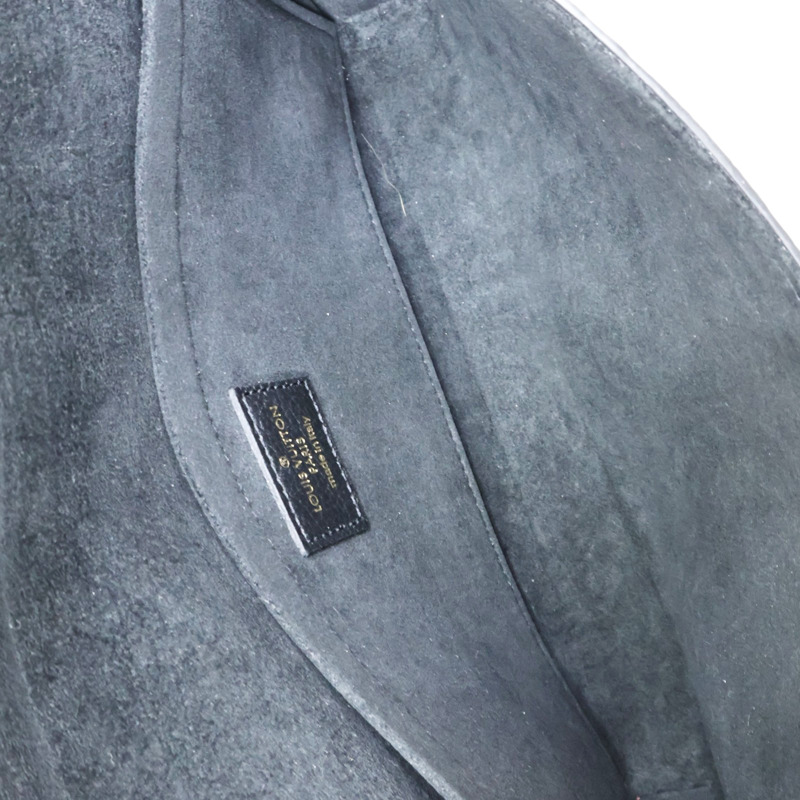 黑色 壓紋牛皮 Pochette Felicie 鍊帶 肩背包【LOUIS VUITTON LV 路易威登】 M82477-3