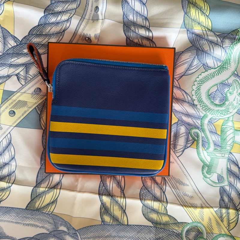 Hermes 萬用小包 駿馬圖案 閒置未用-1