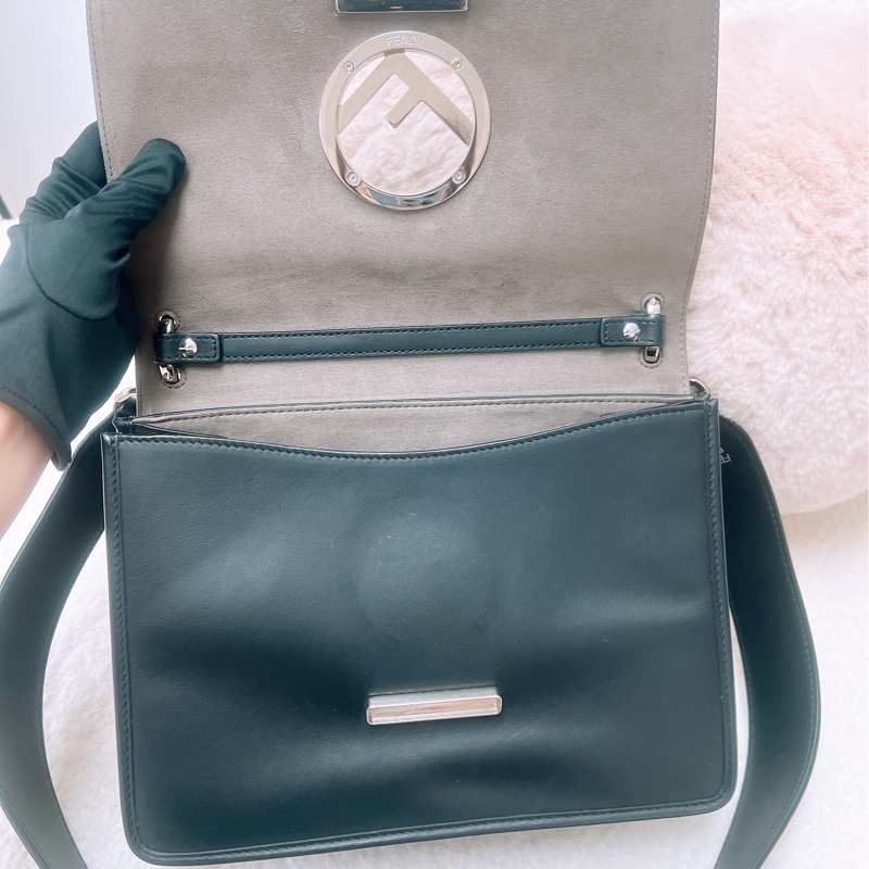 Fendi Kan I 黑色手提斜挎包-9