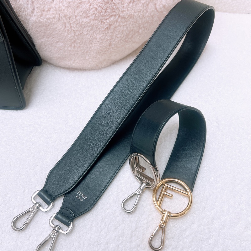 Fendi Kan I 黑色手提斜挎包-12