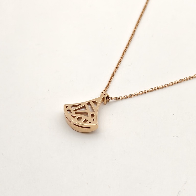 BVLGARI DIVASDREAM單鑽小扇子項鏈18K玫瑰金/鑽石/白貝母-2