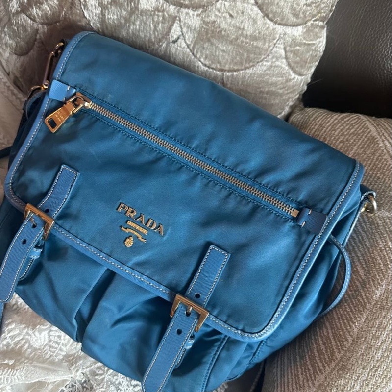 普拉達  郵差包 托特包 手提包 通勤包 腋下包 斜背包 蒂芬妮藍 灰色皮革 大象灰 側背包 斜挎包 斜背包 褶皺鏈條包 Prada tiffany blue Tessuto Saffiano-Trim Crossbody Bag/bag / messenger bag-2