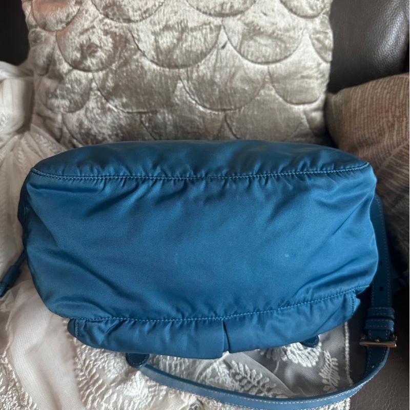 普拉達  郵差包 托特包 手提包 通勤包 腋下包 斜背包 蒂芬妮藍 灰色皮革 大象灰 側背包 斜挎包 斜背包 褶皺鏈條包 Prada tiffany blue Tessuto Saffiano-Trim Crossbody Bag/bag / messenger bag-16