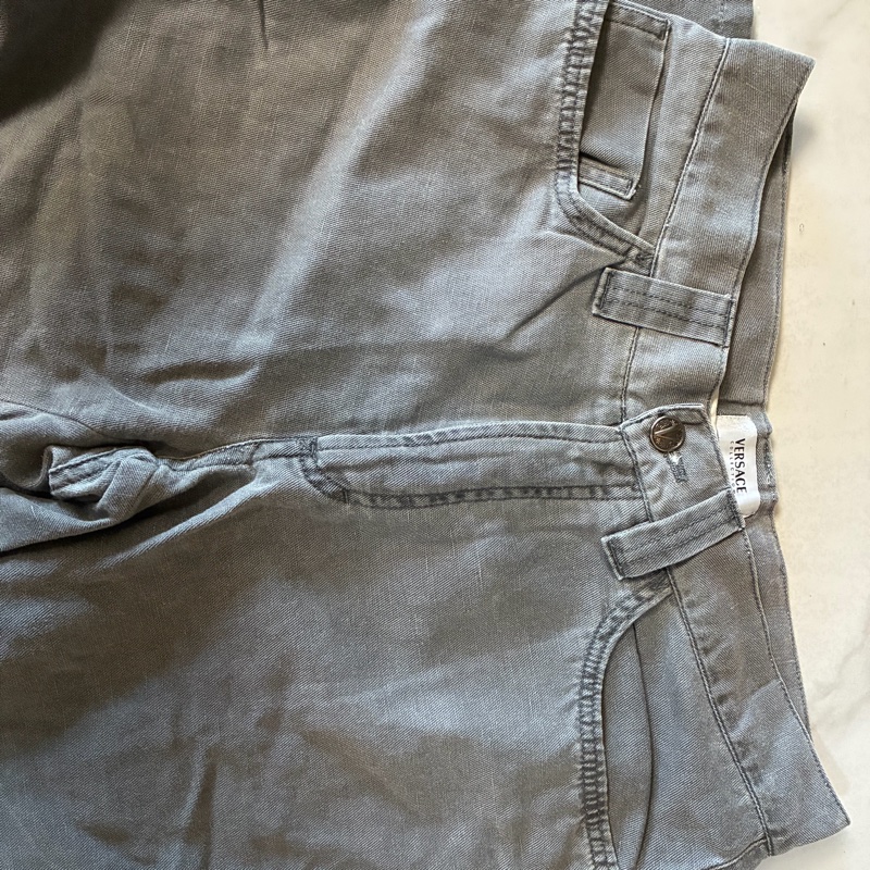 Versace 水洗棉質丹寧灰色牛仔褲-14