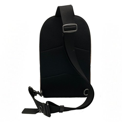 【COACH】前拉鏈男款單肩胸前斜背包(焦糖/米白)-2