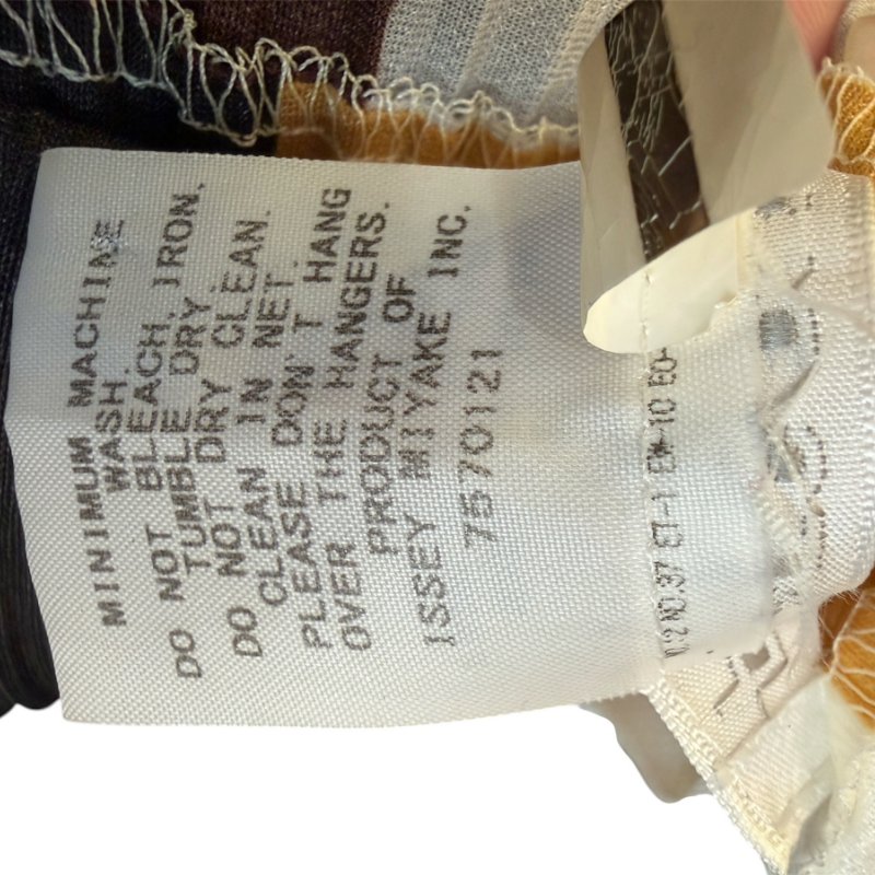 PLEATS PLEASE拚色橫條燈籠上衣-5