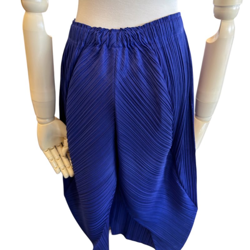 PLEATS PLEASE藍色燈籠七分褲-1