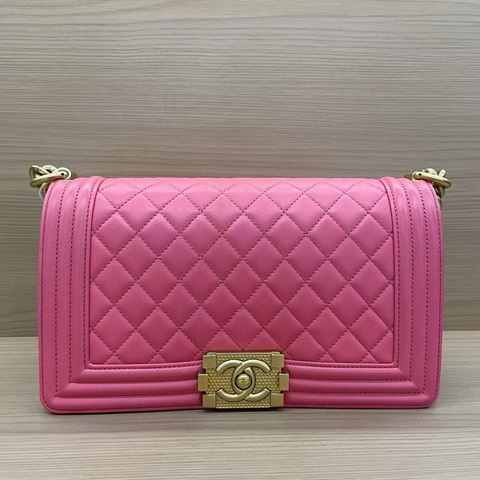 chanel 香奈儿  玫粉 LEBOY 2017年 23開 复古金扣 牛皮中號  單肩斜挎鏈條包 有塵袋 無卡無盒子尺寸底長25*高14*寬8*