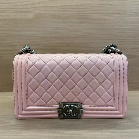 Chanel  LEBOY 淺粉色牛皮 中號 2015年 20開 手提單肩鏈條包 有塵袋 無卡無盒子尺寸底長25*高14*寬8*