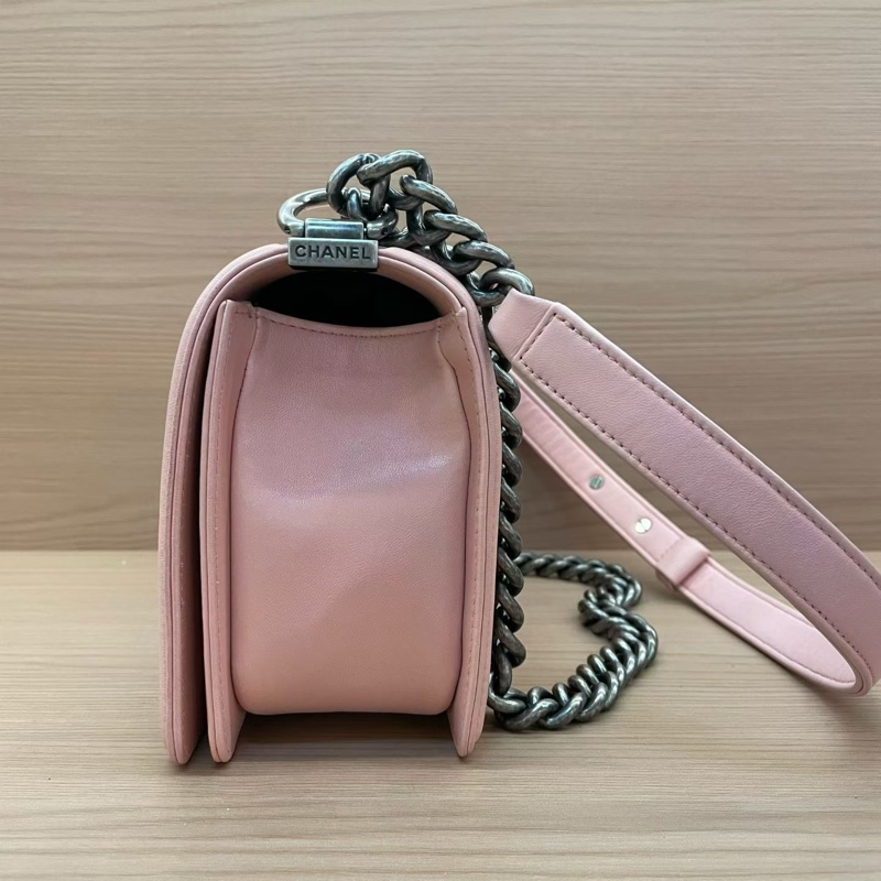 Chanel  LEBOY 淺粉色牛皮 中號 2015年 20開 手提單肩鏈條包 有塵袋 無卡無盒子尺寸底長25*高14*寬8*-2