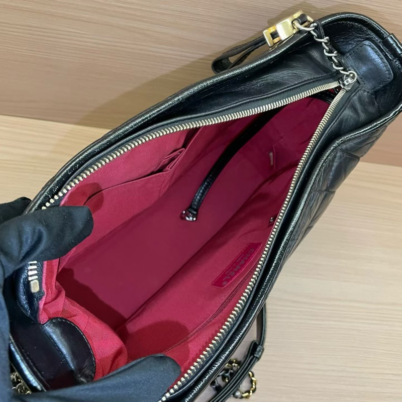 Chanel 香奈儿 中號 2018年 25開 黑色鸳鸯链条流浪包 有塵袋 有卡 無盒子 尺寸底長27*高22-6