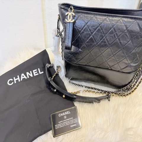 Chanel 大號 黑牛皮復刻流浪包