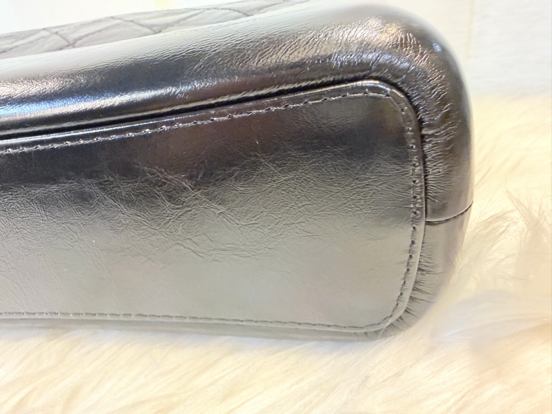 Chanel 大號 黑牛皮復刻流浪包-10