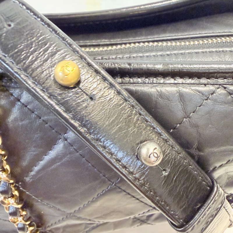 Chanel 大號 黑牛皮復刻流浪包-31