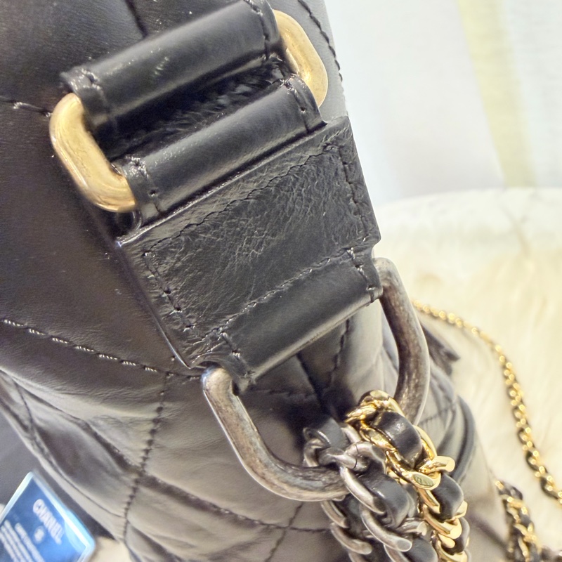 Chanel 大號 黑牛皮復刻流浪包-36