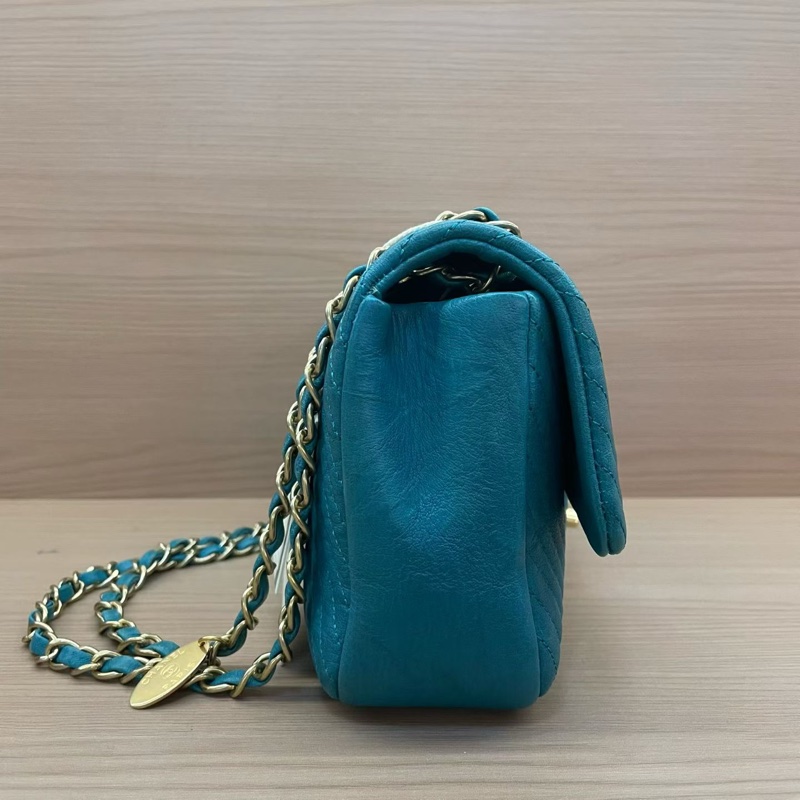 Chanel香奈儿 CF中号 蓝色金链 V纹牛皮 20開 單肩斜挎鏈條包 有塵袋 無卡無盒子尺寸底長26*高15*寬6*-3