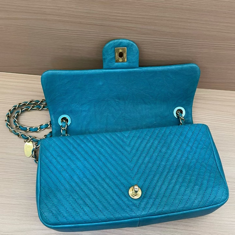 Chanel香奈儿 CF中号 蓝色金链 V纹牛皮 20開 單肩斜挎鏈條包 有塵袋 無卡無盒子尺寸底長26*高15*寬6*-6