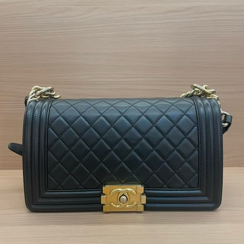 Chanel 香奈兒黑金LEBOY中號 牛皮鏈條包 2015年，20開 有塵袋 無卡 無盒子 尺寸底長25*高15*