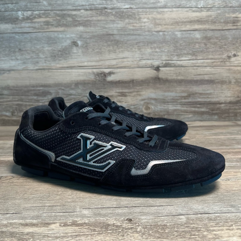 Louis Vuitton路易威登 最新款 黑武士 黑色 德訓鞋 42碼-1