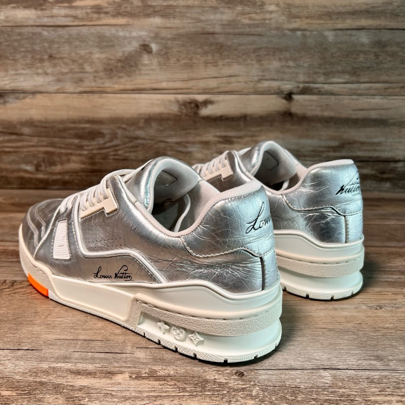 LV路易威登 trainer 液態銀 銀橙 錫紙 41碼-3