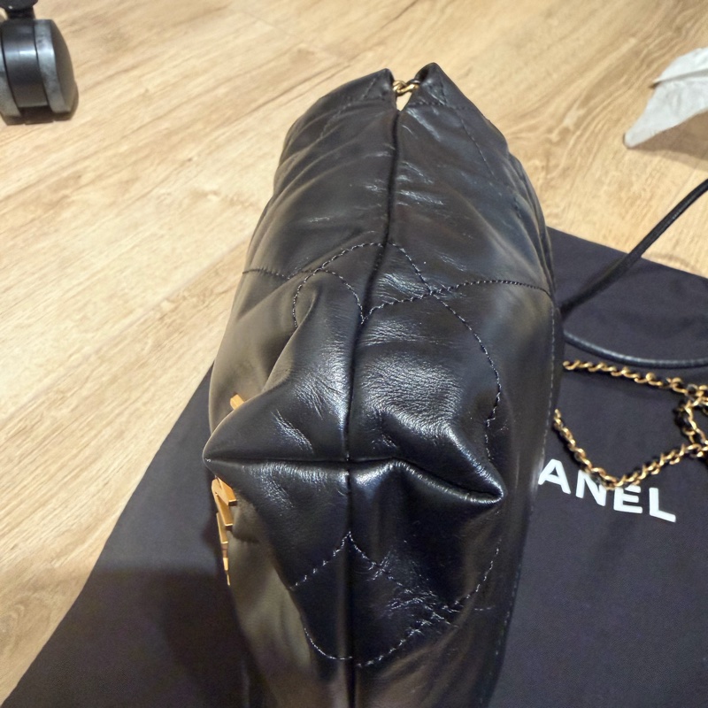 “全網最低價”Chanel22 mini 亮面小牛皮金屬黑-8