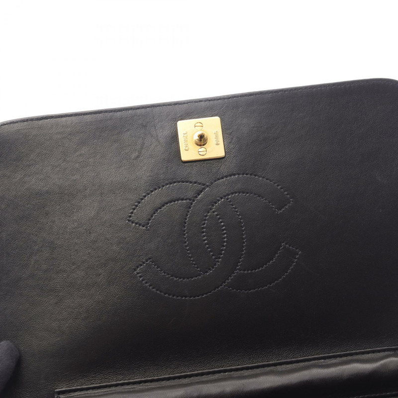 香奈兒 (CHANEL) 絎縫全蓋鏈條肩背包，羊皮材質，黑色，金色五金，二手 CC-12