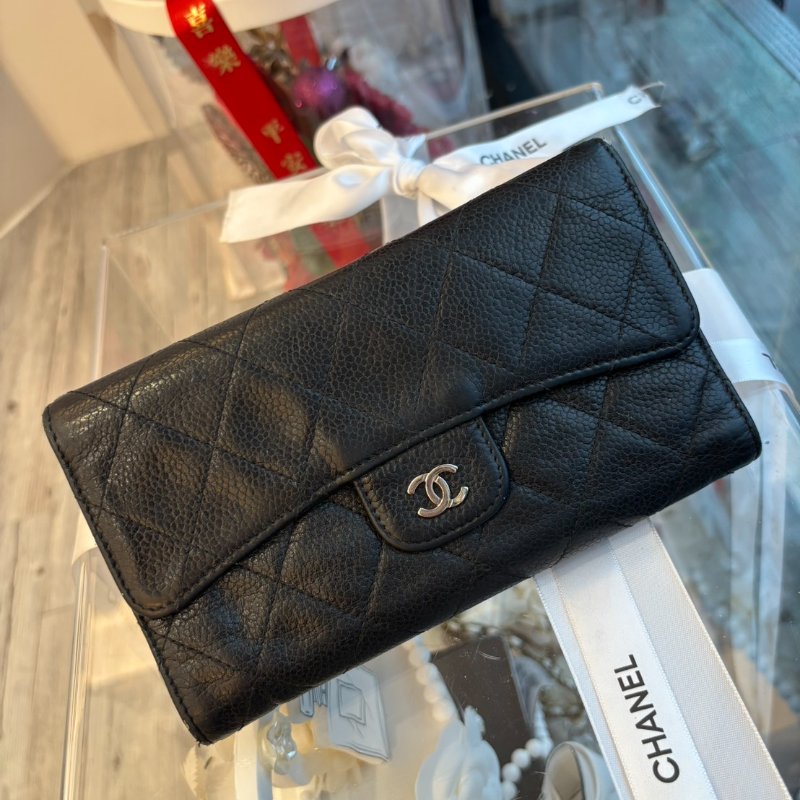 【👉🏻萬元有找香香價✨】Chanel 經典黑金荔枝釦式長夾-0