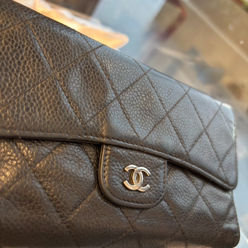 【👉🏻萬元有找香香價✨】Chanel 經典黑金荔枝釦式長夾-2