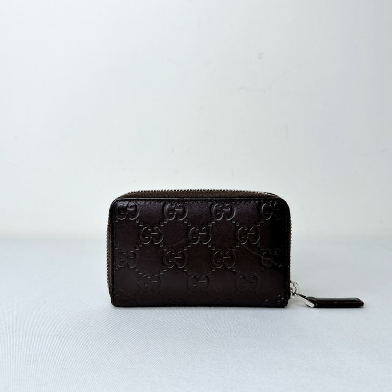 GUCCI 深棕雙G皮革壓紋拉鍊卡包-1