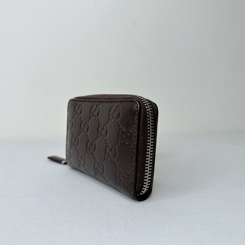 GUCCI 深棕雙G皮革壓紋拉鍊卡包-2