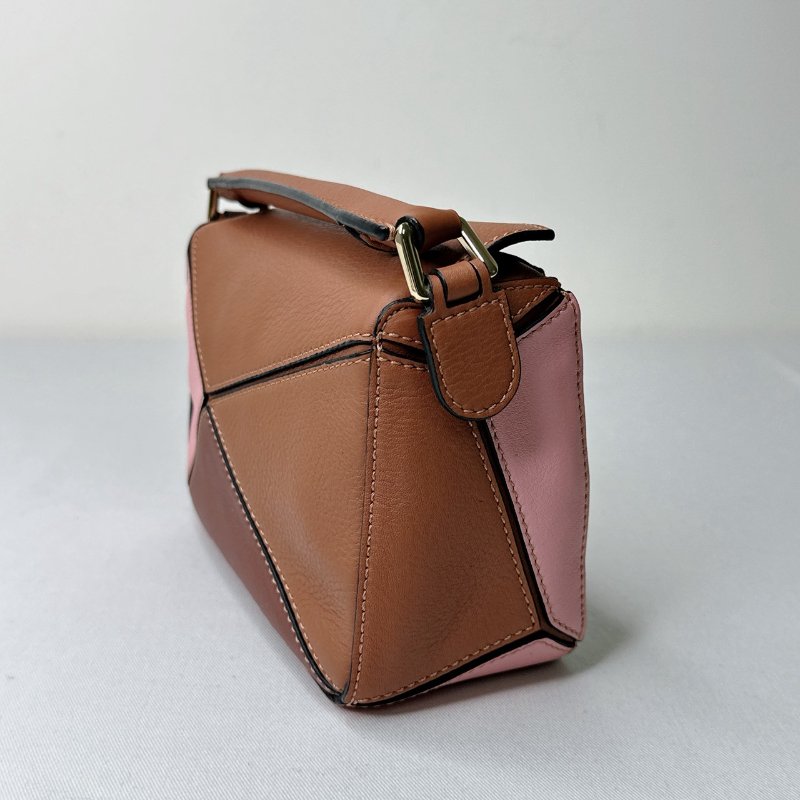 LOEWE Mini Puzzle拚色斜背包-4