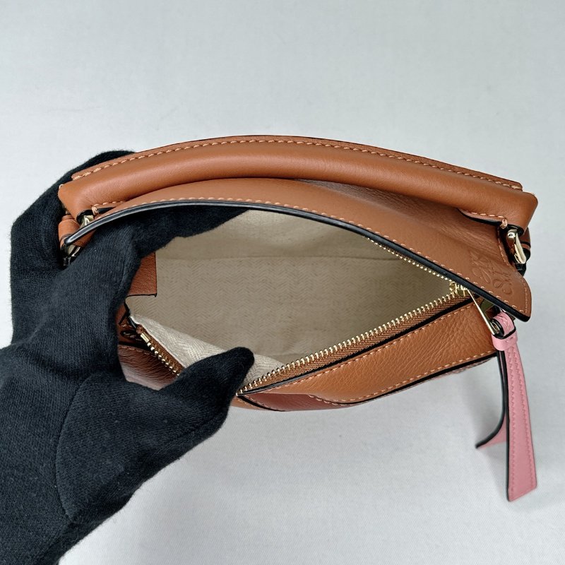 LOEWE Mini Puzzle拚色斜背包-6