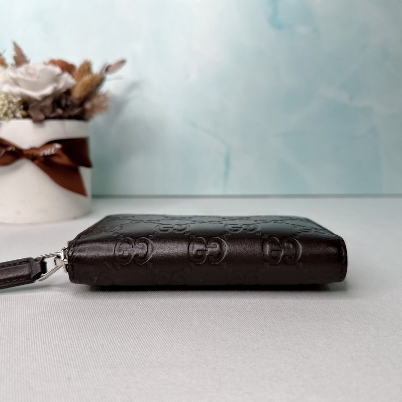 GUCCI 深咖GG皮革壓紋拉鍊卡包-7