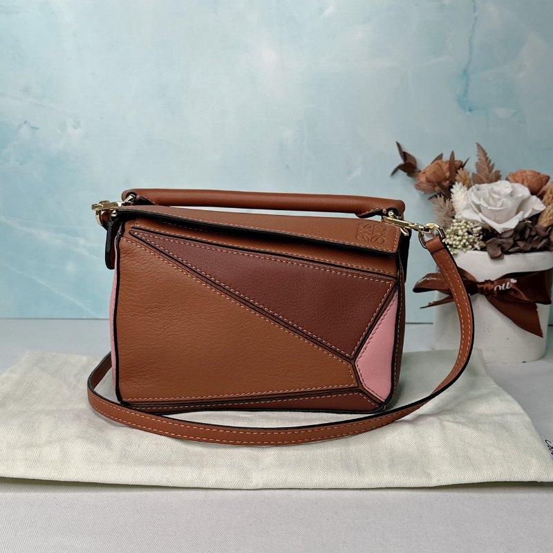 LOEWE Mini Puzzle斜背包-0