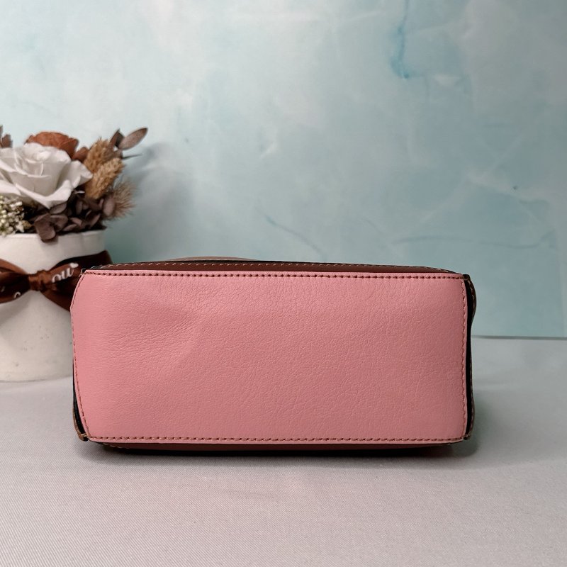 LOEWE Mini Puzzle斜背包-6