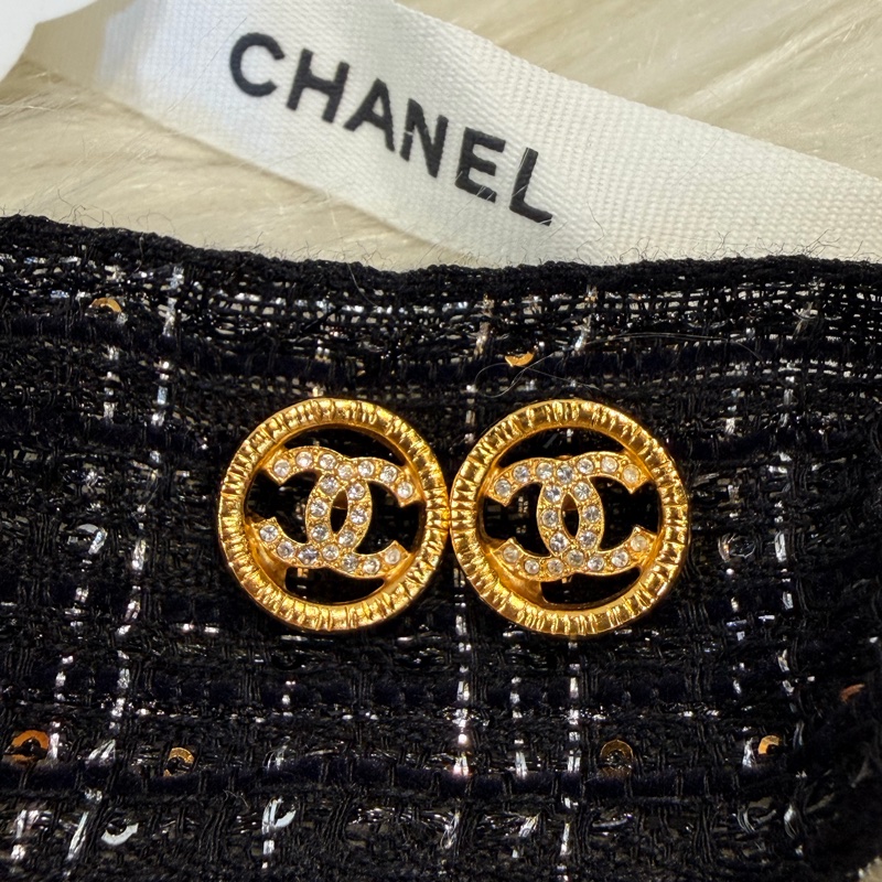 Chanel 圓形雙c水鑽耳針式耳環-7