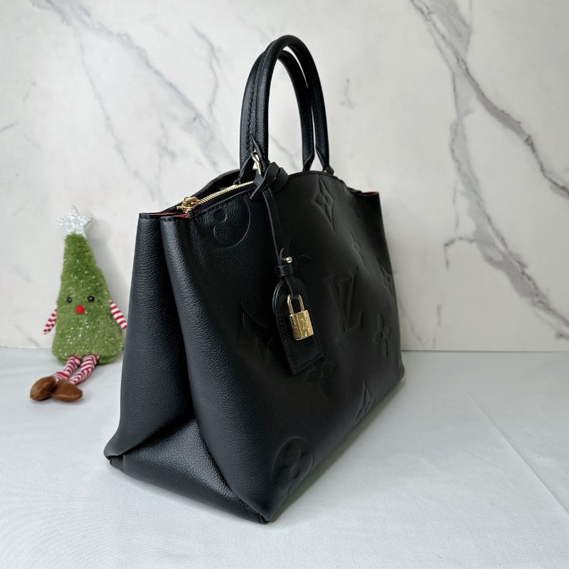 LV Grand Palais皮革壓紋托特包-3