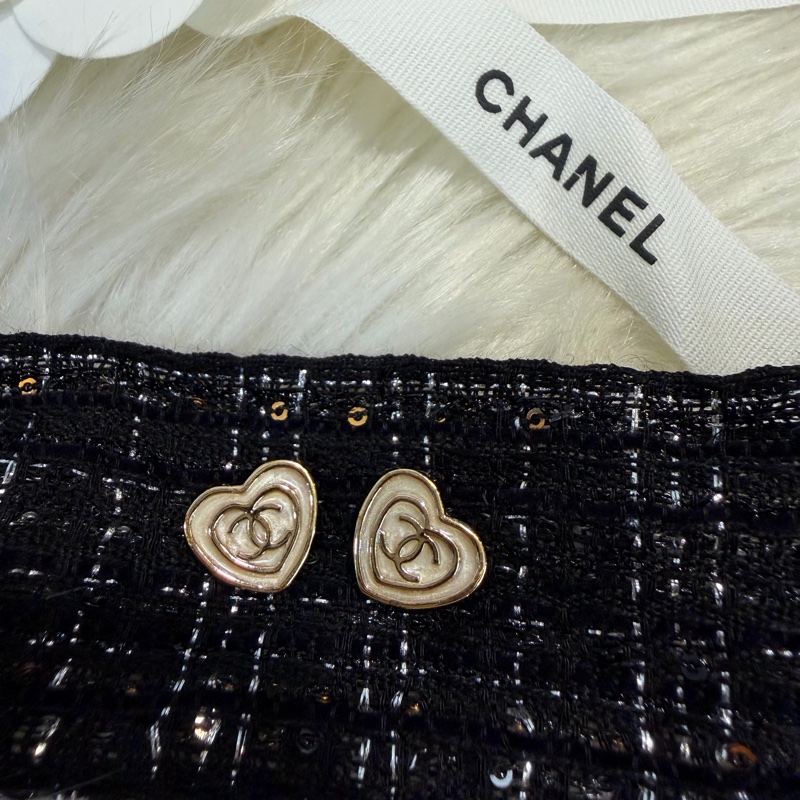 Chanel 愛心耳針式耳環-5