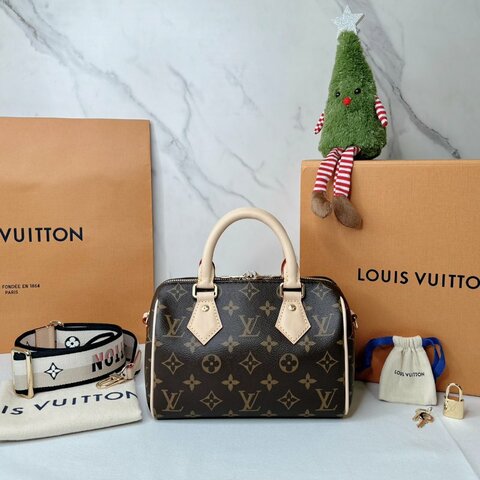 LV 全新Speedy 20波士頓包