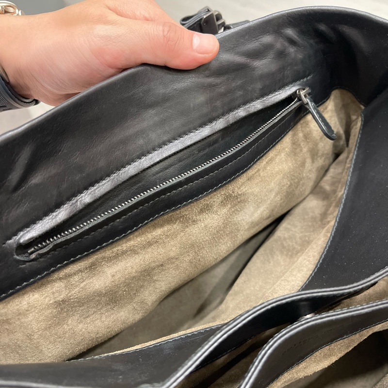 Bottega Veneta Roma 寬37 中號黑色牛皮編織包-22