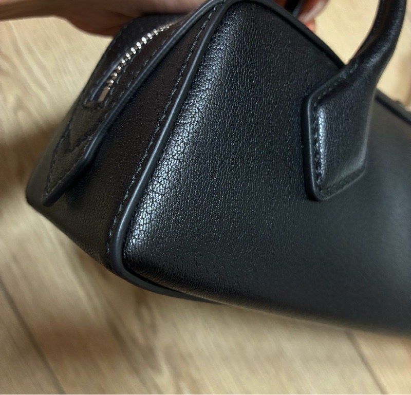 Alaia Le Teckel Small 法棍包 山羊皮 黑色-4