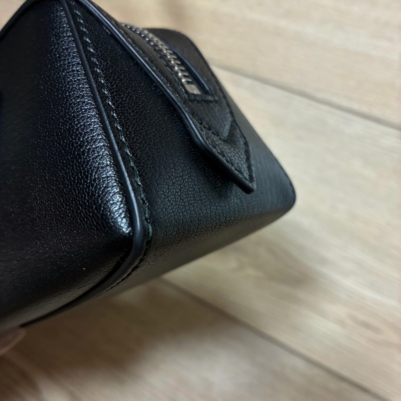 Alaia Le Teckel Small 法棍包 山羊皮 黑色-5