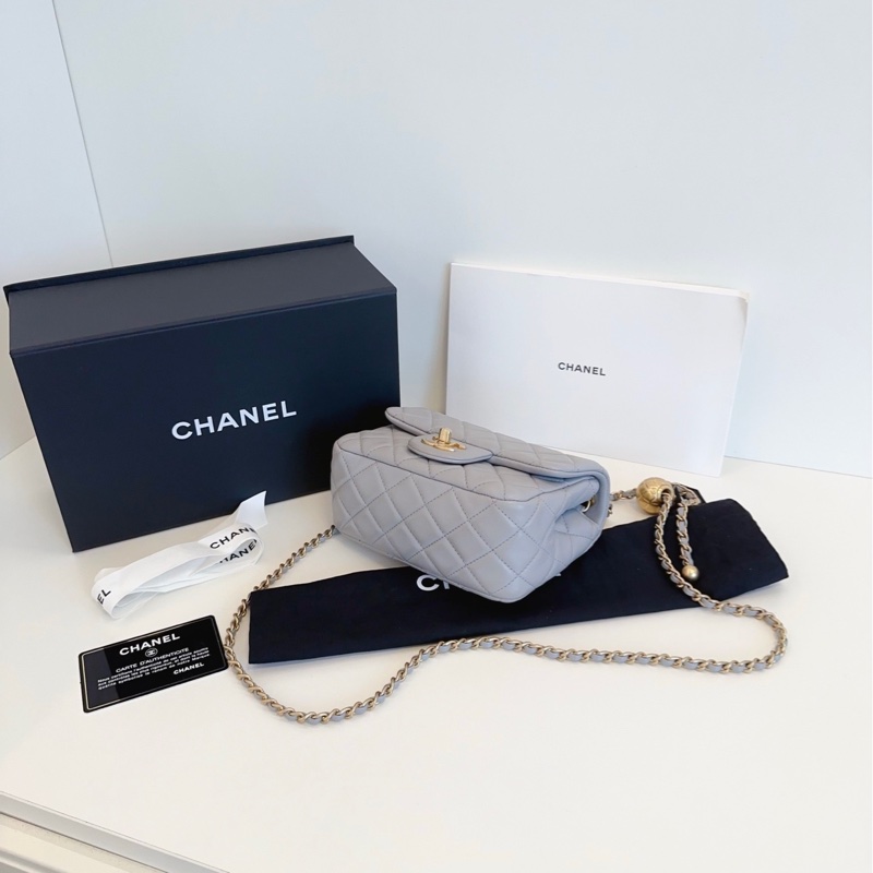 香奈兒 灰色金球方胖子-5